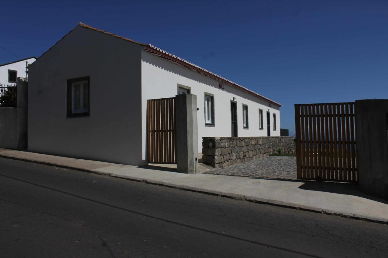 Casas Do Forneiro O Horizonte T2 Villa Nordeste  Exterior photo